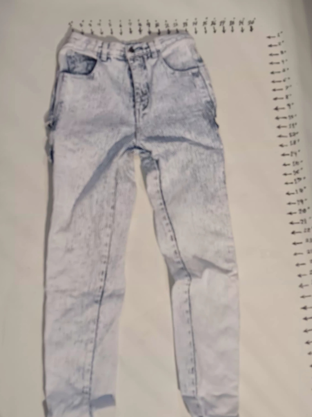 Traffic 80s High-Rise Light Acid Wash Jeans ( Open Sides )